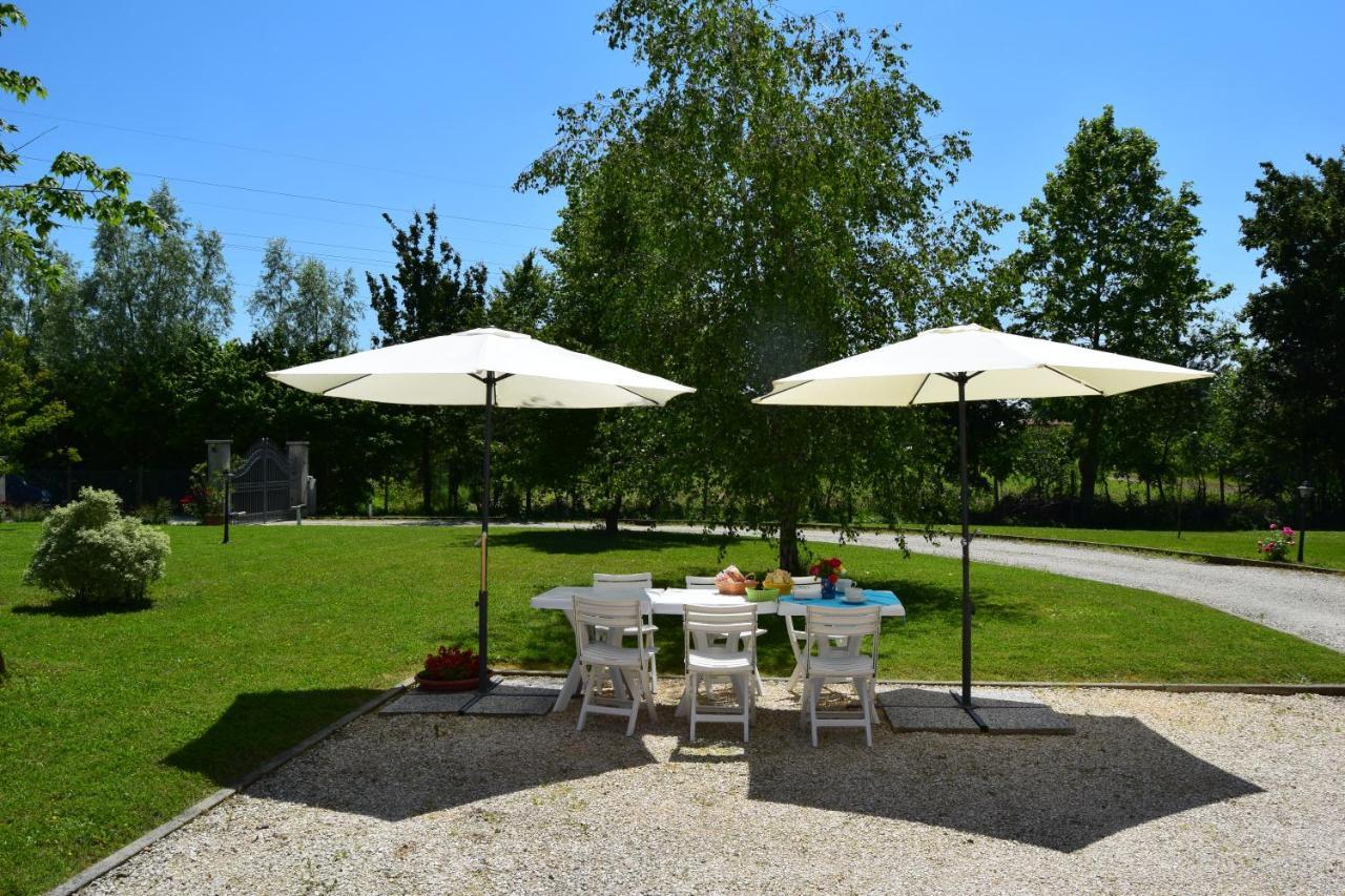 Casa Vacanza E Per Lavoro Tessyhouse Спинея Екстериор снимка