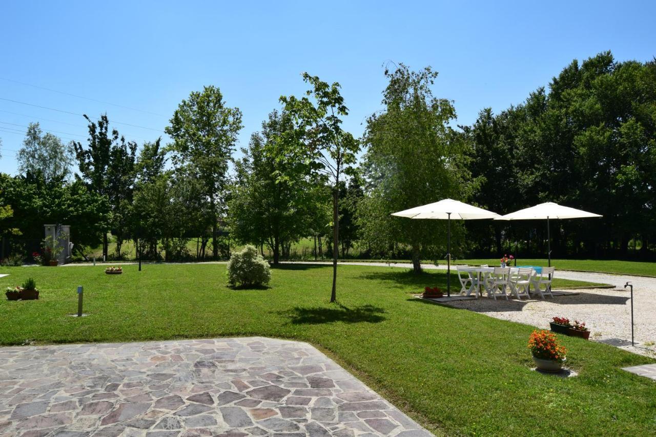 Casa Vacanza E Per Lavoro Tessyhouse Спинея Екстериор снимка